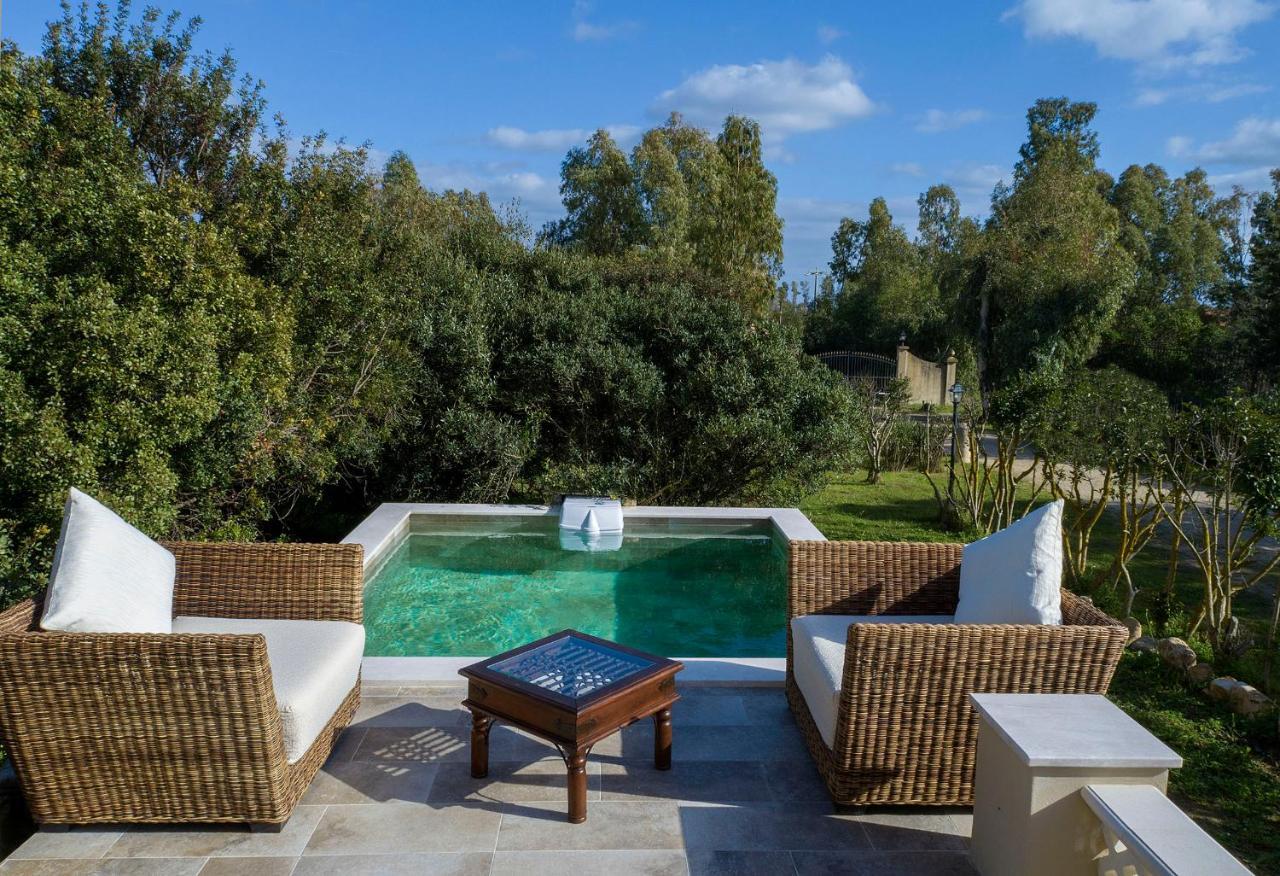Villa Cavalieri Country Hotel Pula Exterior photo