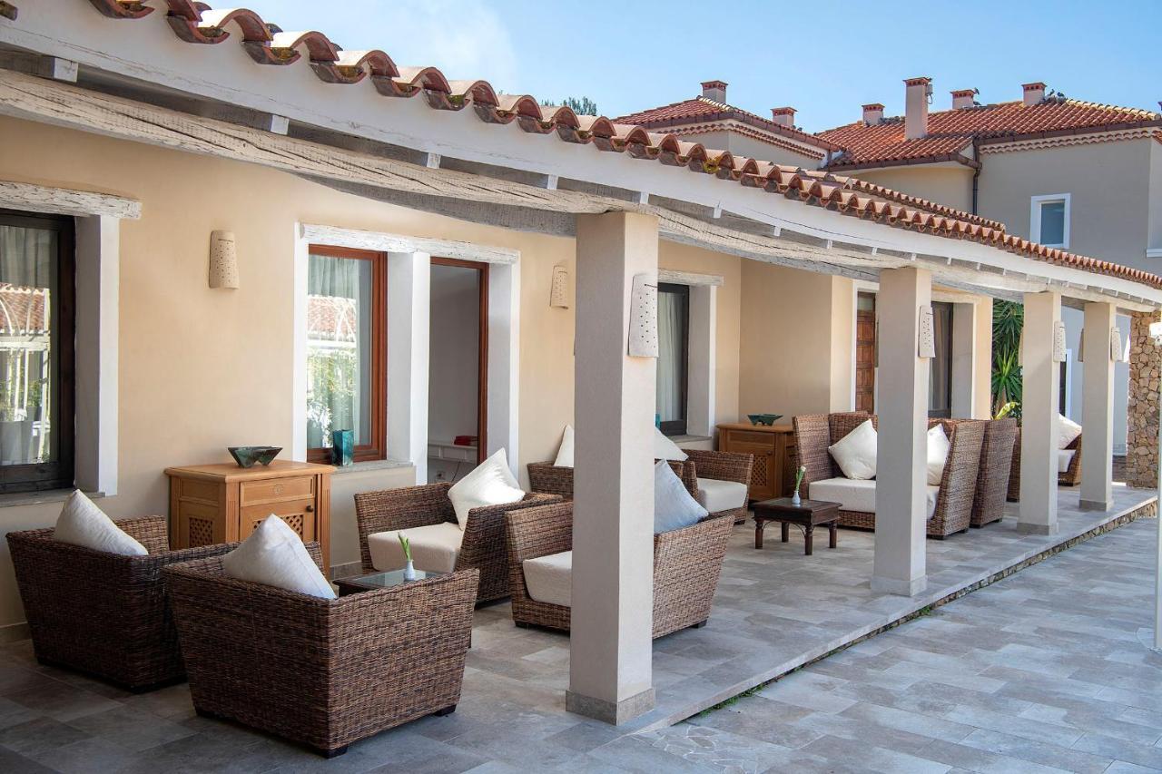 Villa Cavalieri Country Hotel Pula Exterior photo