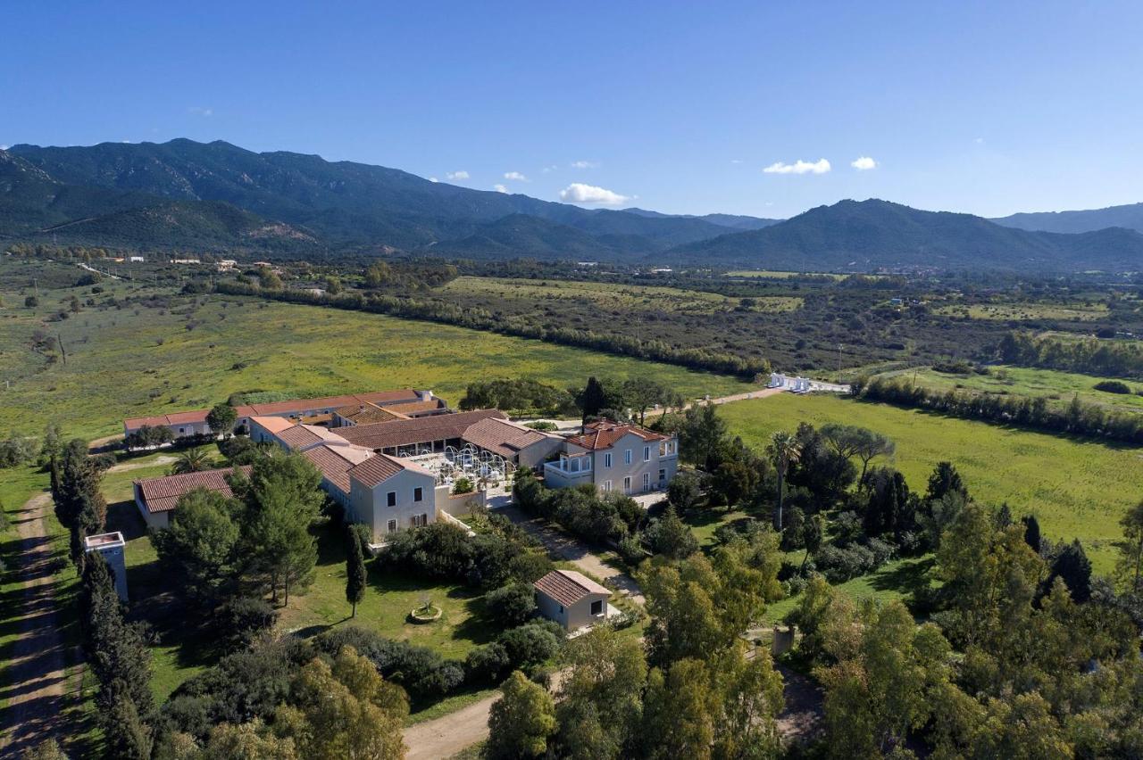Villa Cavalieri Country Hotel Pula Exterior photo