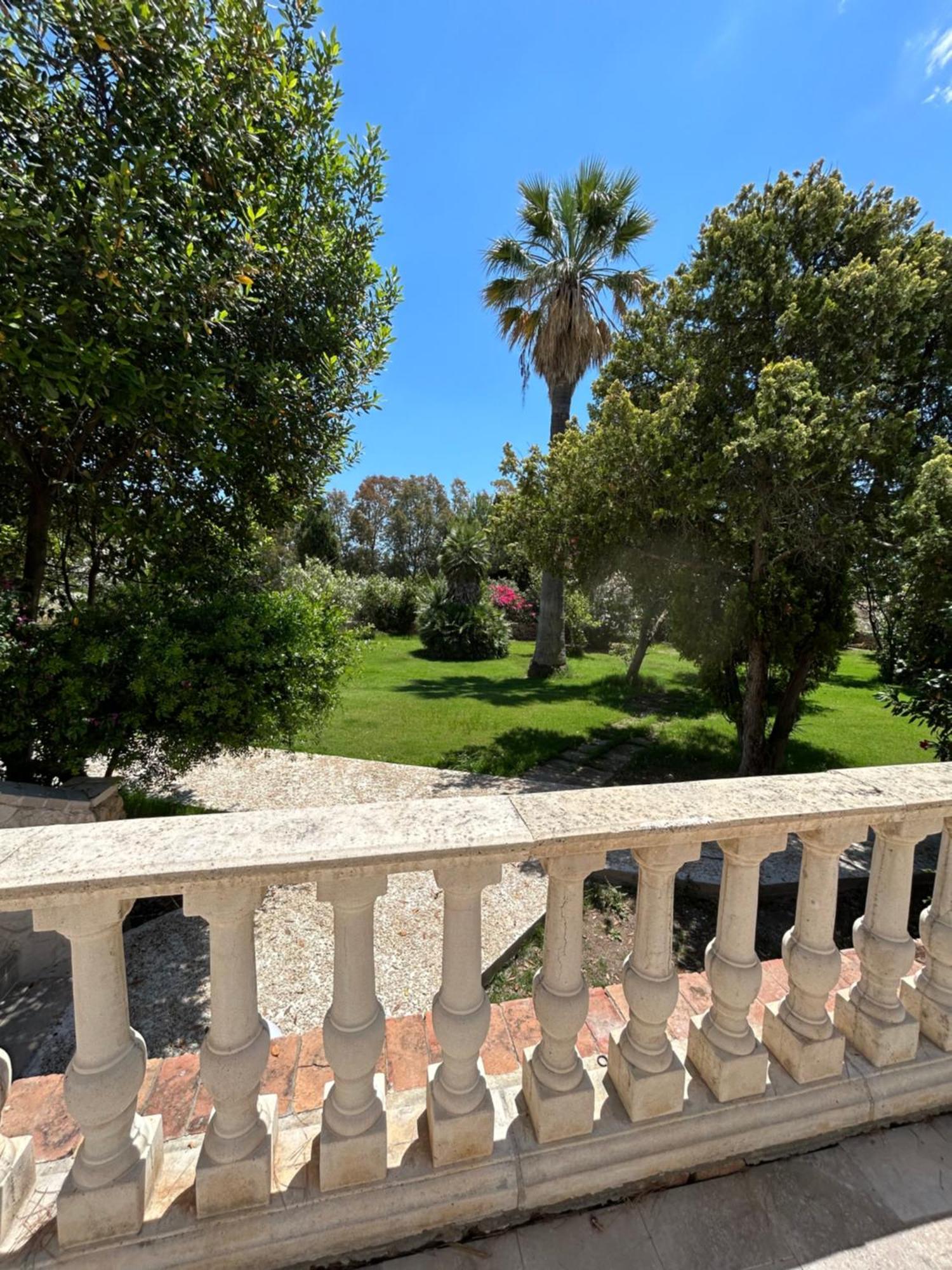 Villa Cavalieri Country Hotel Pula Exterior photo