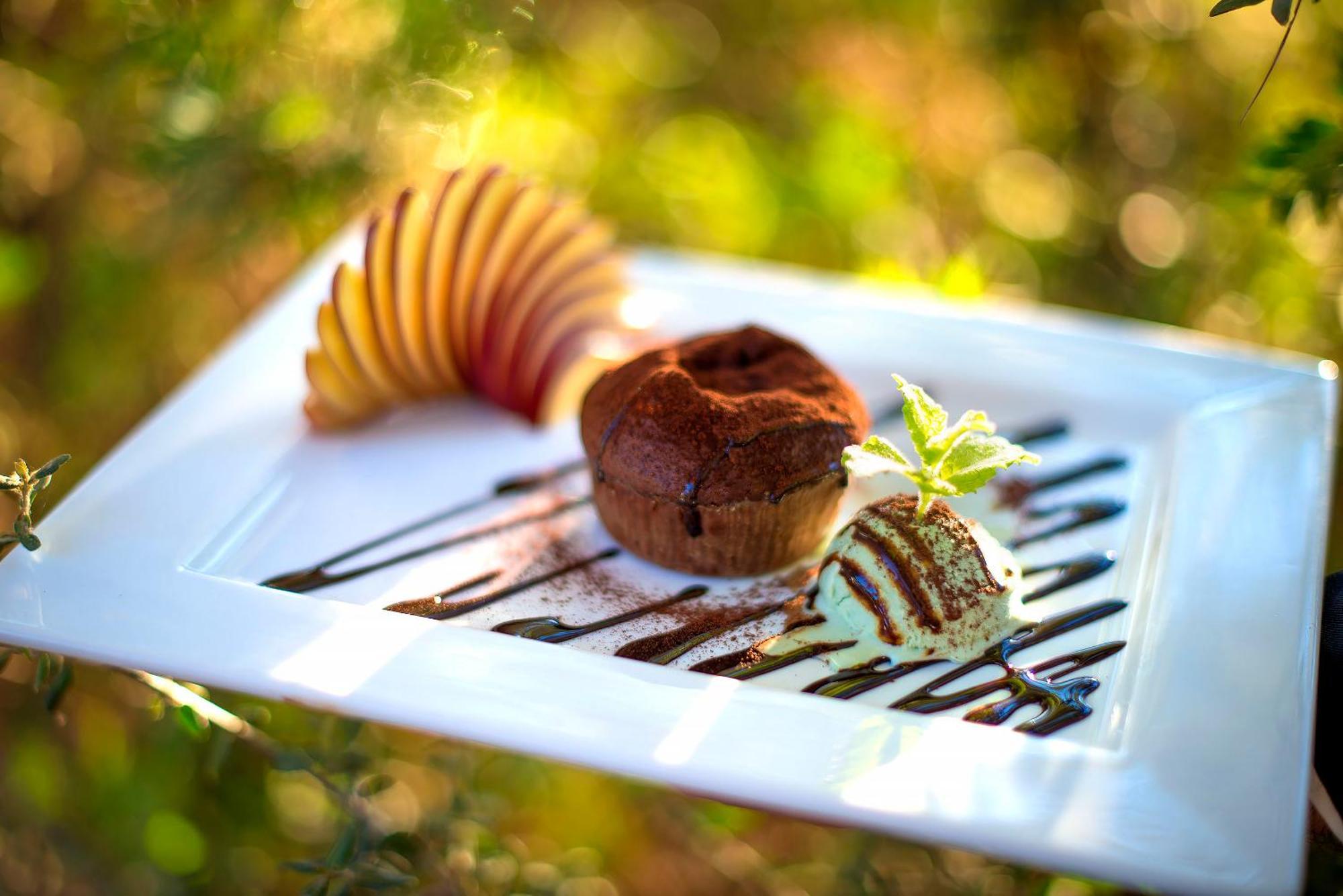 Villa Cavalieri Country Hotel Pula Exterior photo